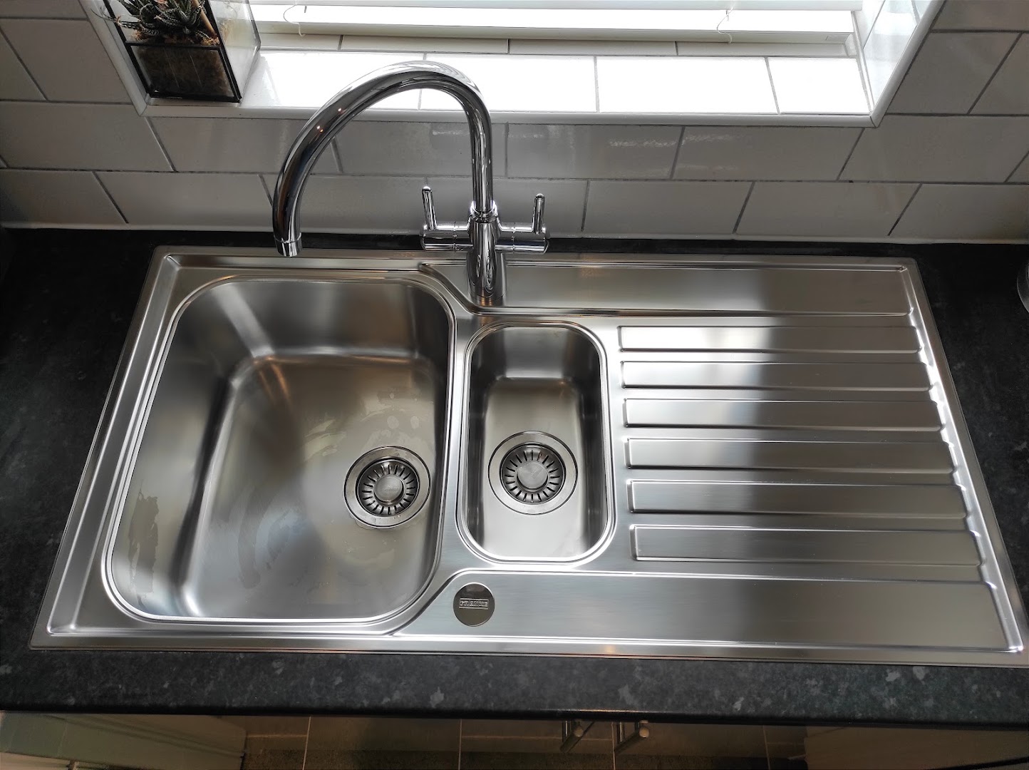 Ruislip Plumbing Services · Photos 1
